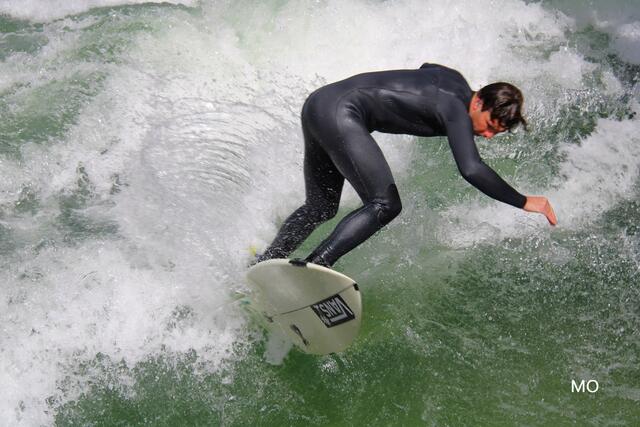Surfen, Eisbachwelle, München