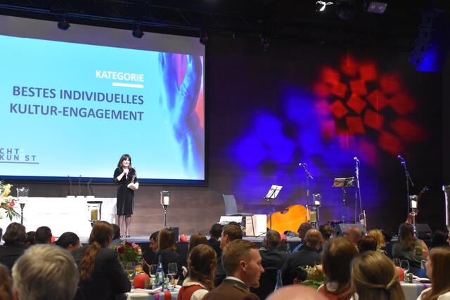 Mili Poblete wurde für das beste individuelle Kulturengagement im Jahr 2021 gewürdigt. | Foto: Barbara Fluckinger