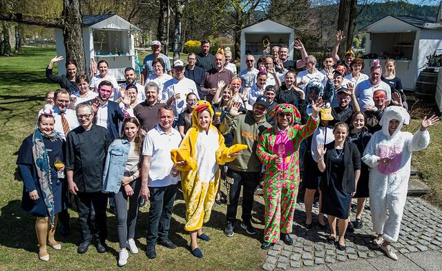 Die Mitarbeiter des Parkhotel Pörtschach beim diesjährigen Mitarbeiterempfang.  | Foto: Assam