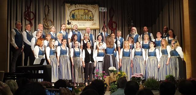 Der MGV und gemischte Chor "Grenzwacht" lädt die Bevölkerung in diesem Jahr zu zahlreichen Auftritten. | Foto: Privat