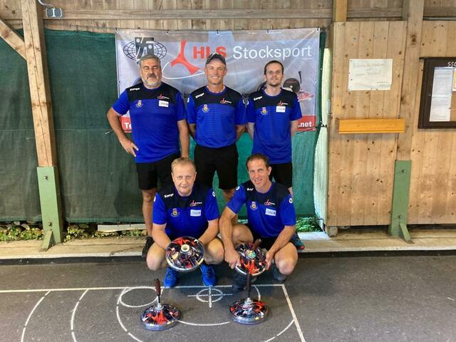 Die erfolgreichen Stocksportler der WSG Radenthein:  Heinz Hassler, Christian Burger, Heimo Steiner, Günther Hernler, Manfred Wagenländer. | Foto: Foto: privat