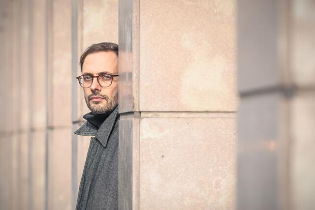 Markus Gantner liest in der HAK Kitzbühel. | Foto: M. Zahradnik