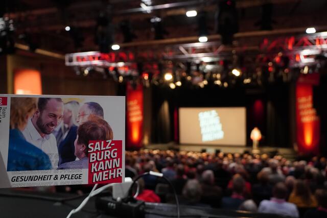 184 Delegierten (von 229), 55 Gastdelegierten und 97 Gästen waren in der Szene Salzburg anwesend  | Foto: Julia Hettegger