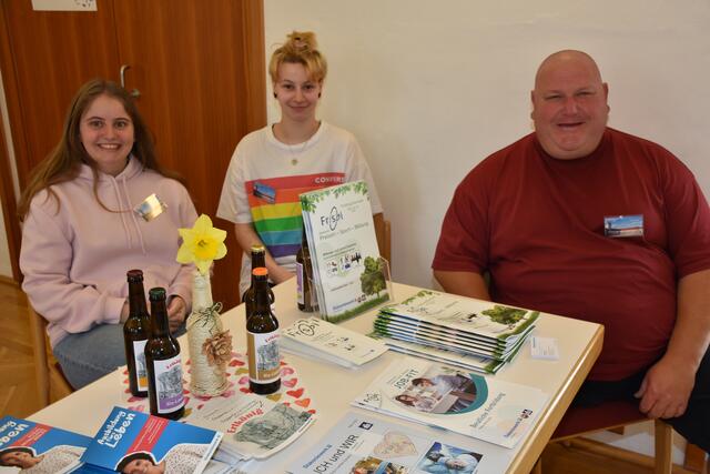 All in One“, Kunst aus verschiedenen Blickwinkeln", hieß es am 23. und 24. April 2022 im Stift Waldhausen.  | Foto: Robert Zinterhof