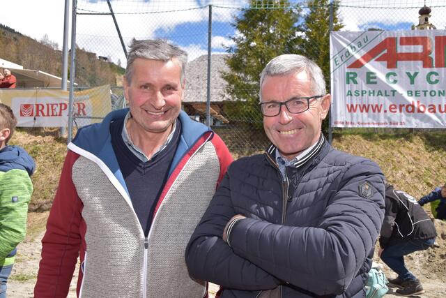 Ehrengäste: Alt-LH-Stv. Anton Steixner (r.) mit dem Obmann des Milchhofs Sterzing, Adalbert Braunhofer | Foto: Kainz