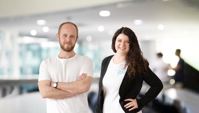 Vincent Marbé und Susanne Palli haben als go-e-Geschäftsführer die Verantwortung für mehr als 115 Mitarbeiter. Die Zusammenarbeit mit Fronius eröffnet neue Möglichkeiten.  | Foto: go-e