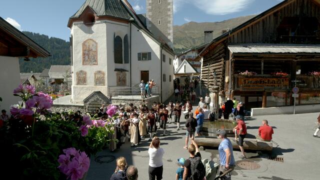 Almabtrieb in Fiss. | Foto: ORF/Hans Jöchler