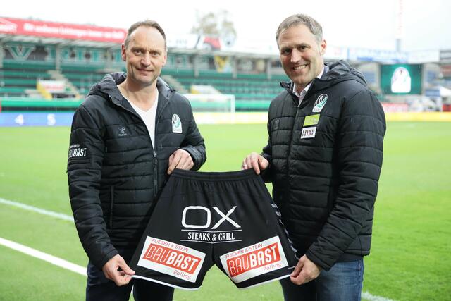 Baubast-Geschäftsführer Markus Bast und SVR-Geschäftsführer Rainer Wöllinger. | Foto: SVR/Schröckelsberger