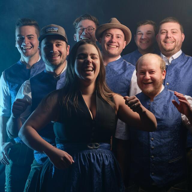 Die Partyband VöcklaBLECH bringt mit ihrem eigenen Stil und Charme jede Veranstaltung zum Toben. | Foto: VöcklaBLECH