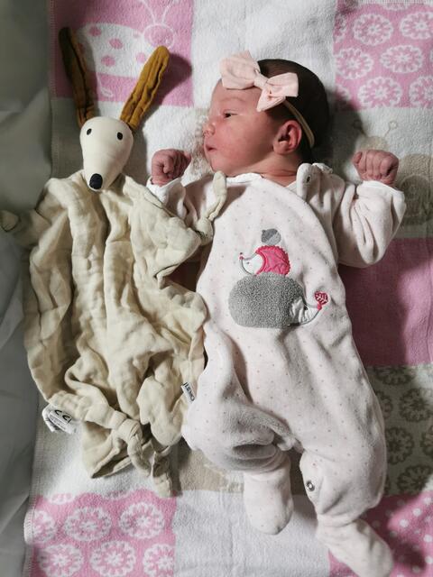 Emilia Huber, Geboren: 17.02.2022, Eltern: Stefanie Huber und Michael Zinser aus Hart bei Gleisdorf, Gewicht: 3780 g, Größe: 52 cm | Foto: Huber