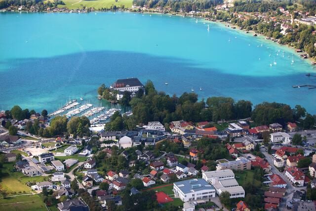 Die Grünen forderten das Land OÖ zum Kauf bzw. zur Pacht von Attersee-Grundstücken auf. Diese Initiative verbucht nun einen ersten Teilerfolg. | Foto: Helmut Klein