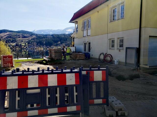 Arbeiten im Eingangsbereich | Foto: Gemeinde