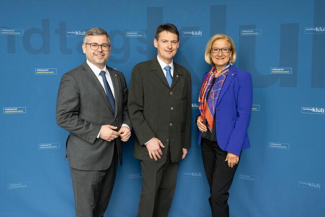 Landesrat Ludwig Schleritzko,  Franz Linsbauer, Landeshauptfrau Johanna Mikl-Leitner 
 | Foto: ÖVP NÖ