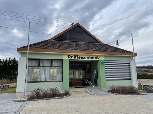 De Bankstelle Olbendorf soll an einen Privaten verkauft werden. | Foto: Martin Wurglits