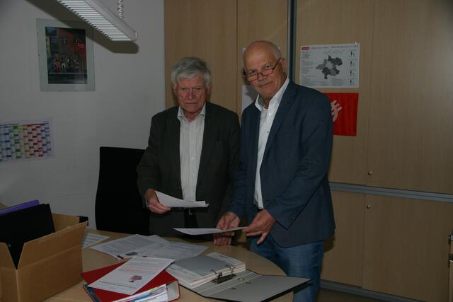Bezirksvorsitzender Hans Affenzeller und Stv. Ludwig Kürnsteiner treten für eine gesicherte flächendeckende Versorgung mit Kassenärzten ein.