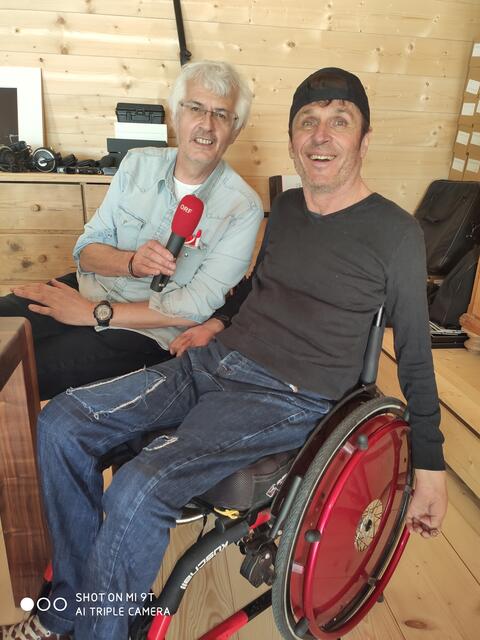 ORF Radio Oberösterreich Moderator Otmar Schrott und Multitalent Paulus Ploier | Foto: Privat