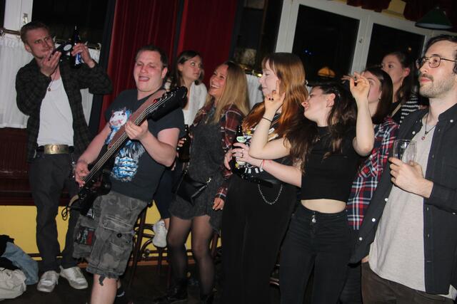 Die Stimmung beim Konzert war ungetrübt, so wie in alten Zeiten. | Foto: RegionalMedien Hofmüller