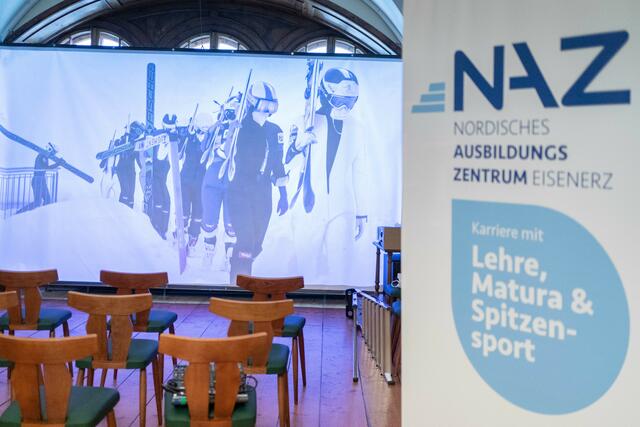 Die Ausstellung lebt auch von "bewegten Bildern". | Foto: Klaus Pressberger