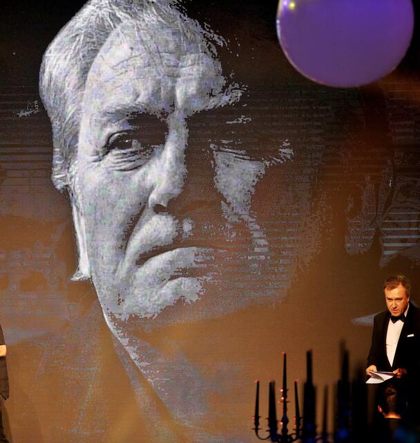 Größter Sturm-Trainer aller Zeiten: Ivica Osim ist eine schwarz-weiße Legende. | Foto: GEPA