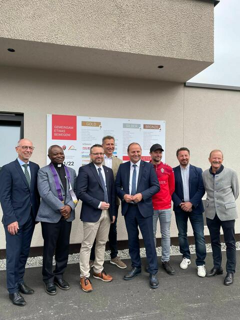 Die Enthüllung der Ehrentafel war einer der Höhepunkte des Tages. | Foto: Maria Thurnwalder