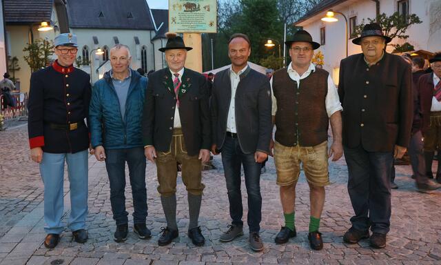 Claus Pohn,Fritz Neudorfer,Ernst Schiermayr,Peter Harringer,Fritz Offenhauser, Johann Linner | Foto: Helmut Klein