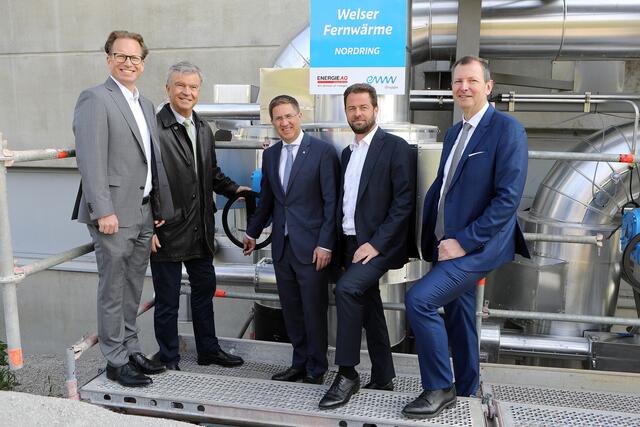 (v.li.) Wolfgang Nöstlinger, Werner Steinecker, Andreas Rabl, Florian Niedersüß und Stefan Stallinger. | Foto: eww AG