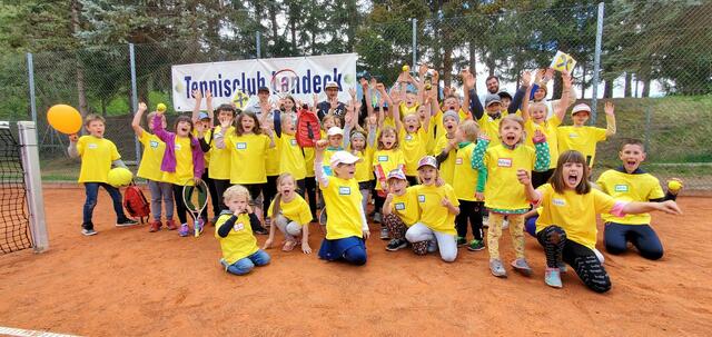 Den Landecker Kids zwischen vier und zwölf Jahre taugte die Veranstaltung tennis+mehr sichtlich. | Foto: Markus Klauser