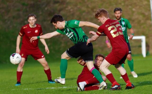 Foto: Fussball-Impressionen vom Salzburger Unterhaus