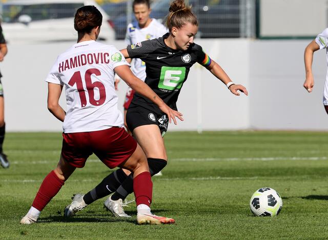 Mission Meistertitel: Sturm-Kapitänin Annabel Schasching und ihre Teamkolleginnen können Samstag in St. Pölten Klubgeschichte schreiben. | Foto: GEPA