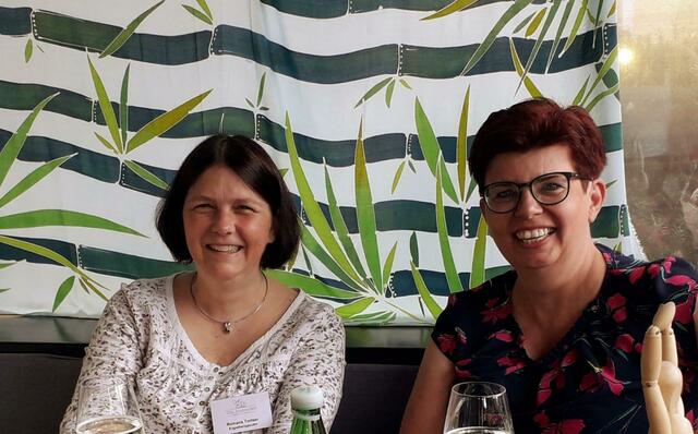Landtagsabgeordnete Bernadette Kerschler (rechts). | Foto: Villa Brodmerkel