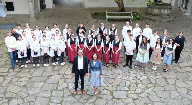 Bei der Frühlingsgala konnten die Schüler:innen der FS Neudorf und FS Silberberg das Erlernte in der Praxis üben. | Foto: FS Neudorf