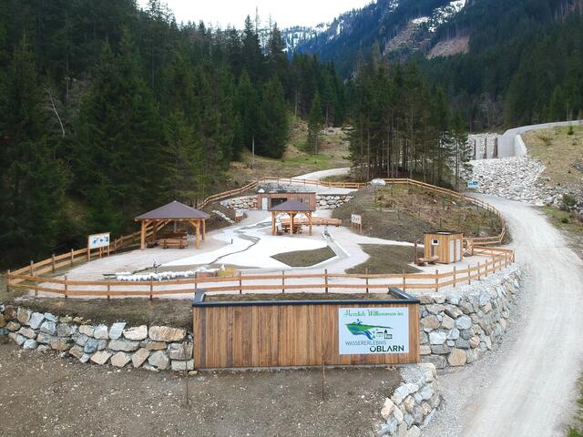 Wasser Marsch! Das Wassererlebnis Öblarn ist ein Outdoor-Modell, das die Kraft von Naturgefahren hautnah erleben lässt. | Foto: Wassererlebnis Öblarn