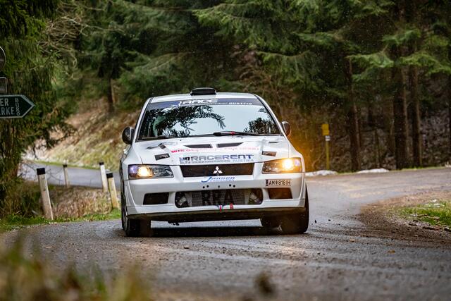 Rallyefahrerin Iris Gerhard aus Dechantskirchen ist mit einem EVO VII bei der Hartbergerland-Rallye als Vorausauto am Start. | Foto: Werner Burian