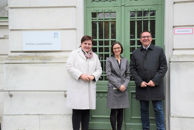 LAbg. Bgm. Michaela Hinterholzer, Direktorin Regina Bauer, Bürgermeister Christian Haberhauer | Foto: Stadtgemeinde Amstetten