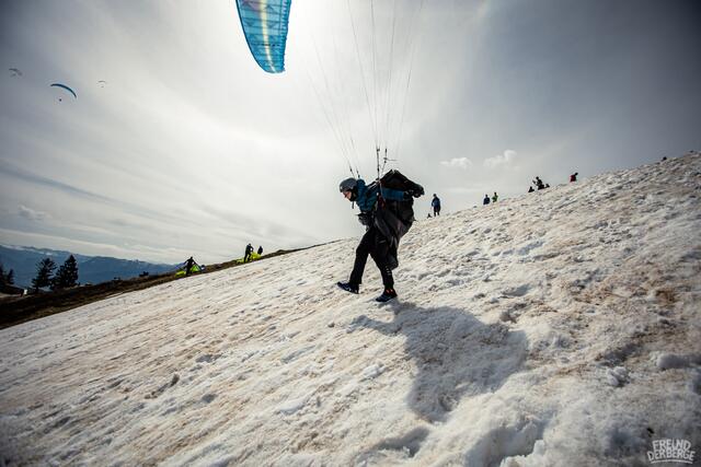 Abflug bei der Premiere des X-Race Salzkammergut. | Foto: X-Race/Freund der Berge
