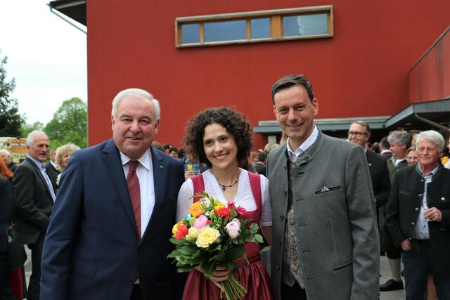 Ernst Gödl mit Gattin Lisa und LH Hermann Schützenhöfer. | Foto: Edith Ertl