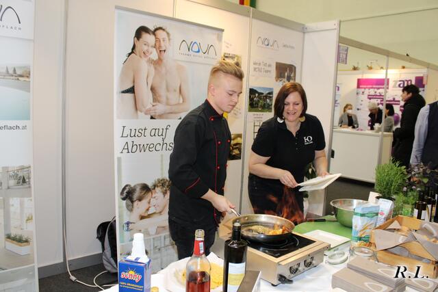 Die Praxisstände bei der Bildungs- und Berufsinfomesse Voitsberg waren stark frequentiert. | Foto: Lederer