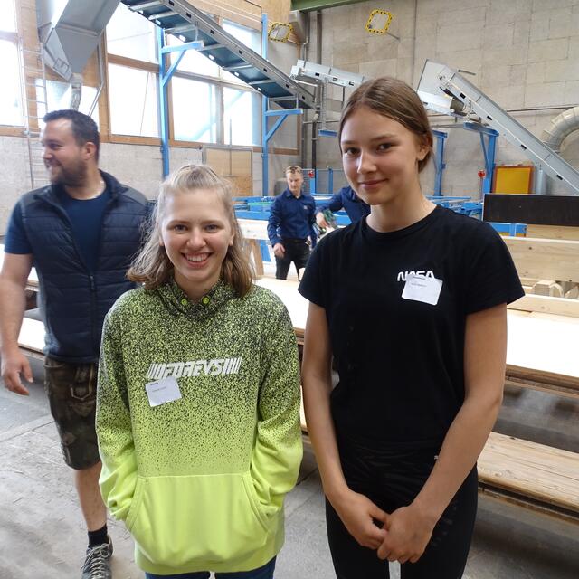 Amelie und Stefanie, MS Mittersill | Foto: Eike Krenslehner