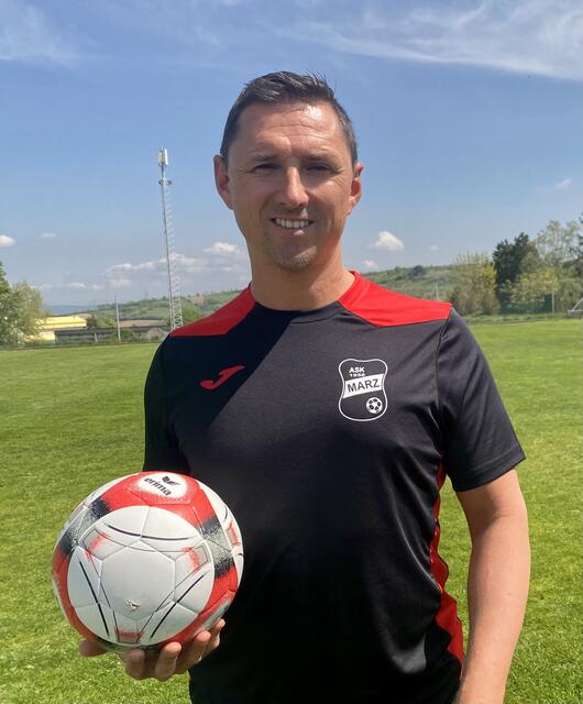 Der Trainer der U9 des ASK Marz Jürgen Holzinger wurde Supercoach 2022 im Bezirk Mattersburg. | Foto: Isabella Rameder