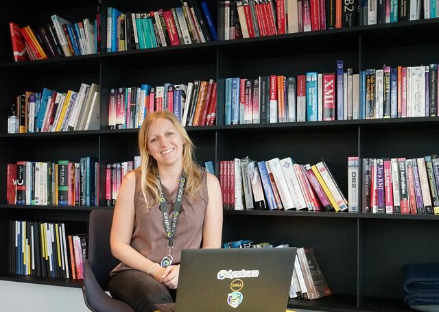 Bei der Forschungstätigkeit im Headquarter von Dynatrace in Linz. | Foto: Privat