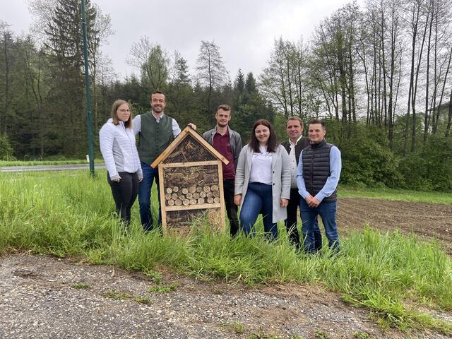 Kathrin Waschnig-Theuermann (Mädlleiterin LJ Eitweg), Umweltstadtrat Christian Taudes, Matthias Meßner (Obmann LJ Eitweg), Magdalena Lingitz (Vorstandsmitglied LJ Eitweg), GR Robert Quendler (Umweltausschuss) und Martin Schlatte (Obmann JVP Schönweg) | Foto: Privat