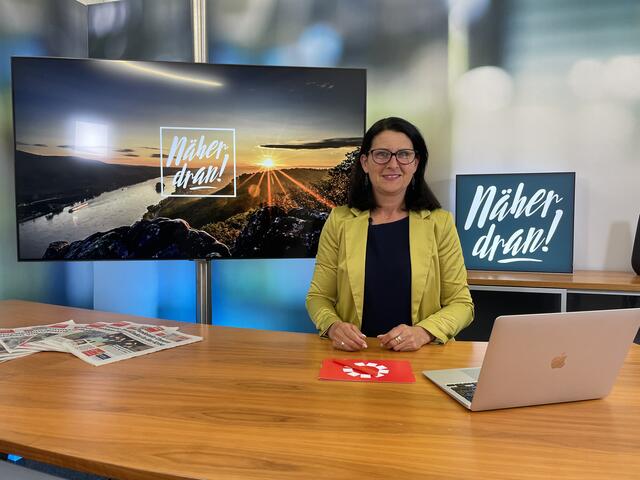 Karin Zeiler meldet sich aus unserem Näher dran-Studio. | Foto: RegionalMedien NÖ