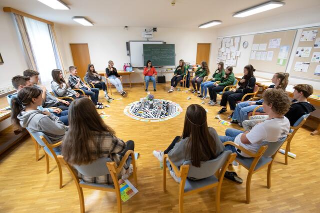 Der Gesundheitstag an der HBLFA Raumberg-Gumpenstein begann mit einem Vortrag über "Digital Detoxing". | Foto: HBLFA