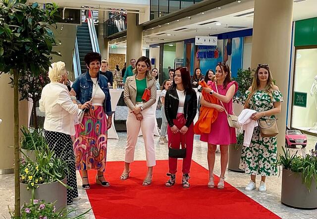 Am Samstag wurde im Kapfenberger Einkaufszentrum ece die "Shopping Queen 2022" gekürt. | Foto: Selina Duran