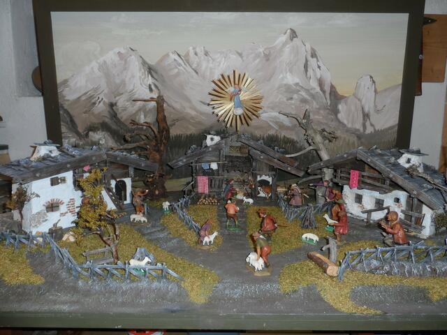 Der Krippenverein fertigt Krippen jeglicher Art an (alpenländische, orientalische, aus Ton, aus Papier und so weiter). | Foto: Krippenverein Saalfelden