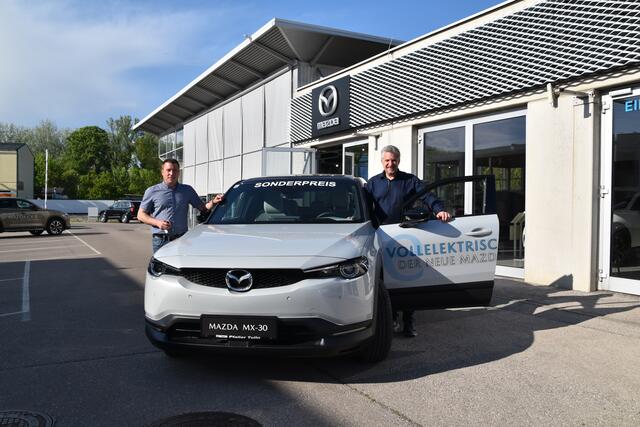 Lange Nacht der E-Mobilität im Autohaus Pfaller (Kia, Mazda, Volvo) | Foto: Pricken