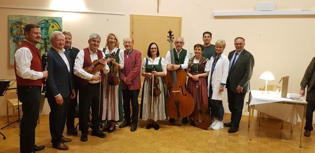 Johannes Zechmeister, Maximilian Kaltenböck, Wolfgang Scharinger, Reinhold Riegler, Silvia Reiß, Alfred Pfeifer, Bettina Ruggendorfer, Manfred Langer, Maria Langer, Peter Tauschitz, Elisabeth Schüttengruber-Holly, Richard Hogl | Foto: Hogl