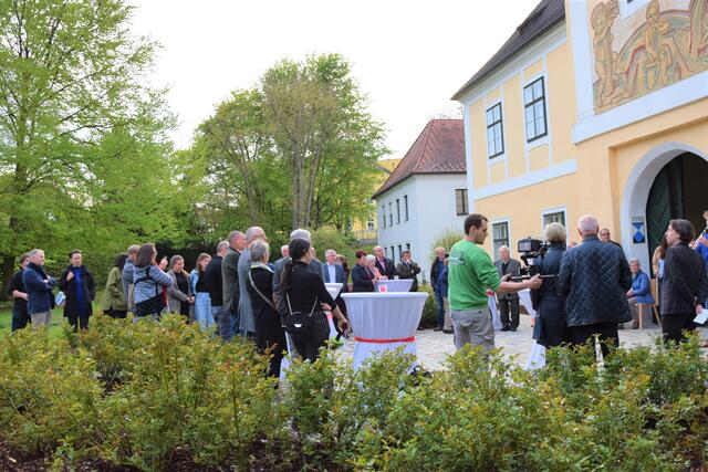 Eröffnung der Ausstellung "Zwischenräume" im Rahmen der Veranstaltungsreihe "dialog:erinnern" | Foto: Peter Brandstetter