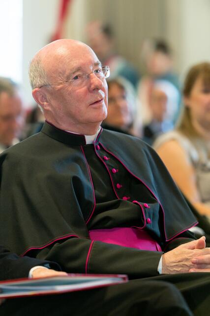 Der ehemalige Universitätspfarrer Bernhard Hippler feiert am Sonntag, 15. Mai 2022, um 10 Uhr in der landschaftlichen Pfarrkirche Mariahilf sein goldenes Priesterjubiläum. | Foto: Universität Innsbruck/Hippler
