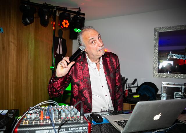 DJ Wolfi sorgte für gefüllte Tanzflächen. | Foto: angelolair